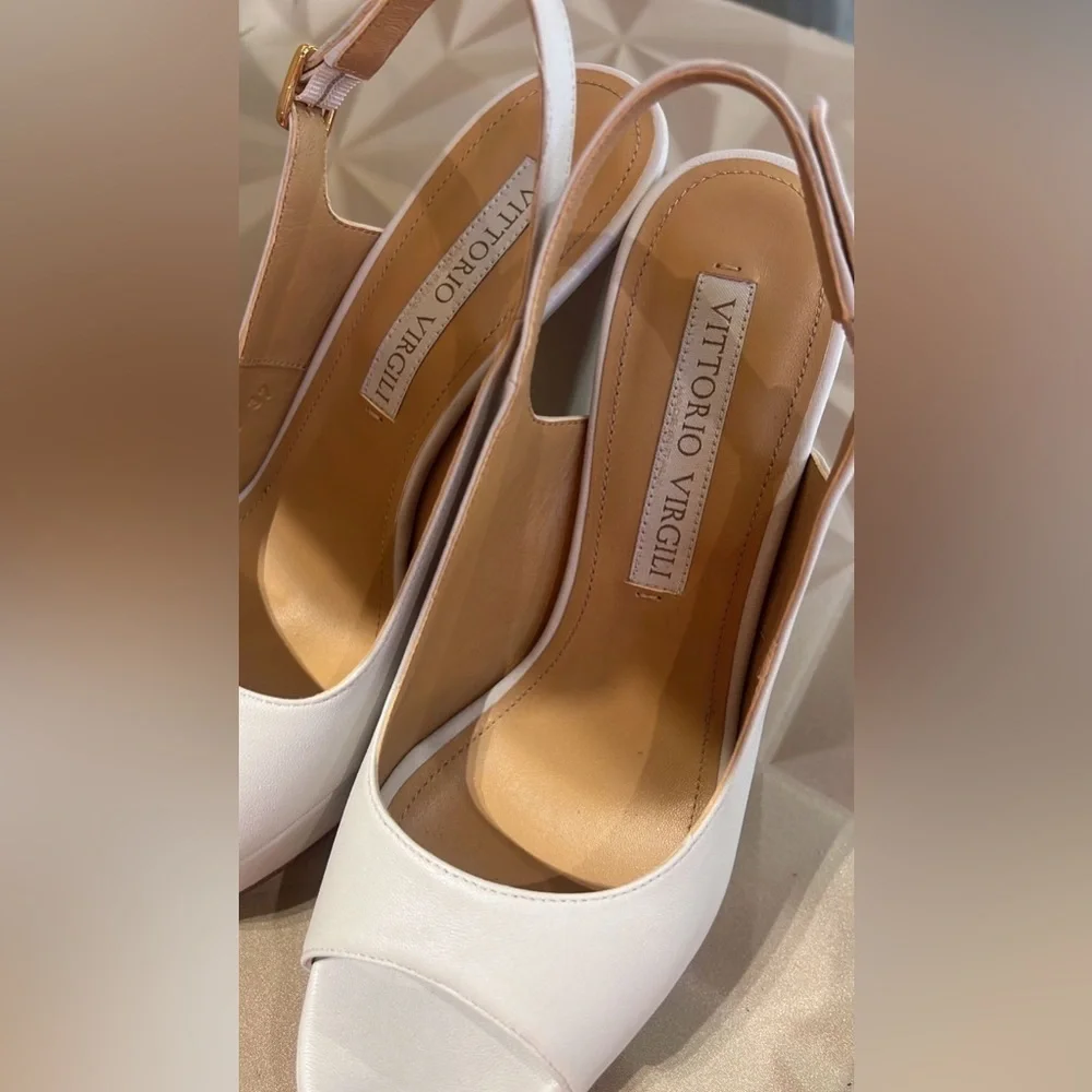 Vittorio Virgili Made In Italy White Platform Slingback Heels